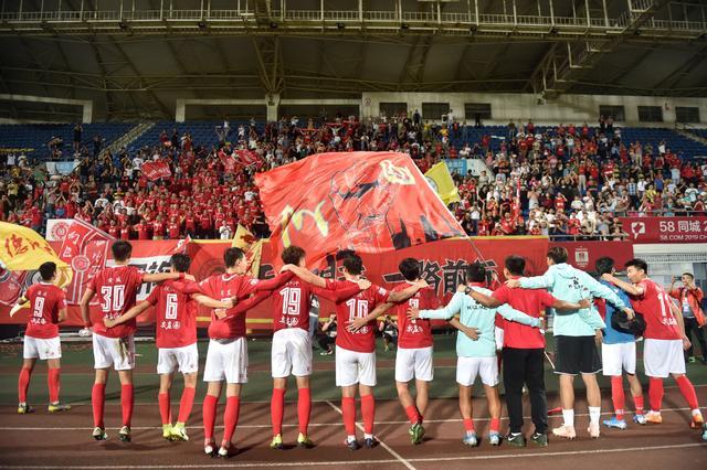 球队的内外结合非常立体