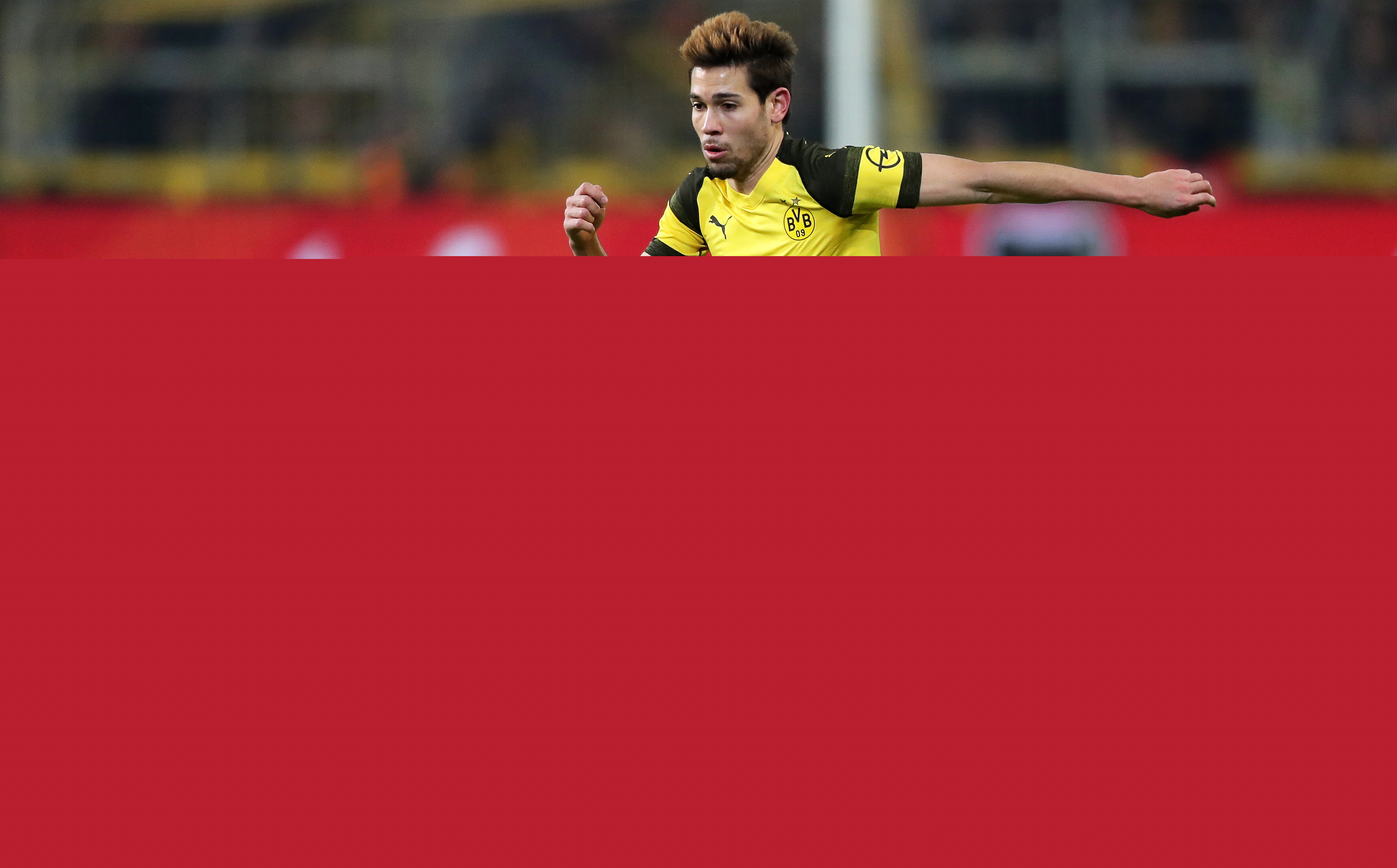 半场战报：汉堡1-1法兰克福，洛孔加，胡戈-拉松破门（半场：汉堡1-1战平法兰克福，洛孔加与胡戈-拉松建功）