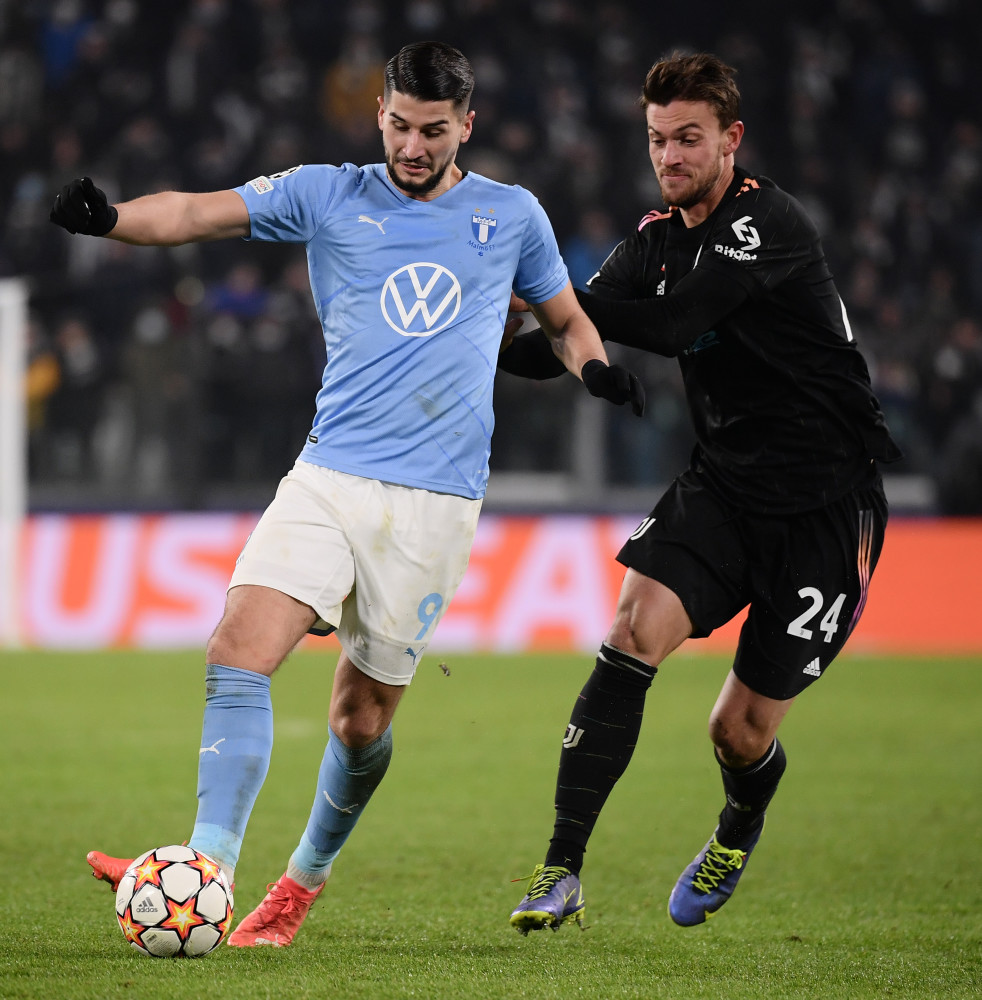 他是从谷底往上爬的那种人