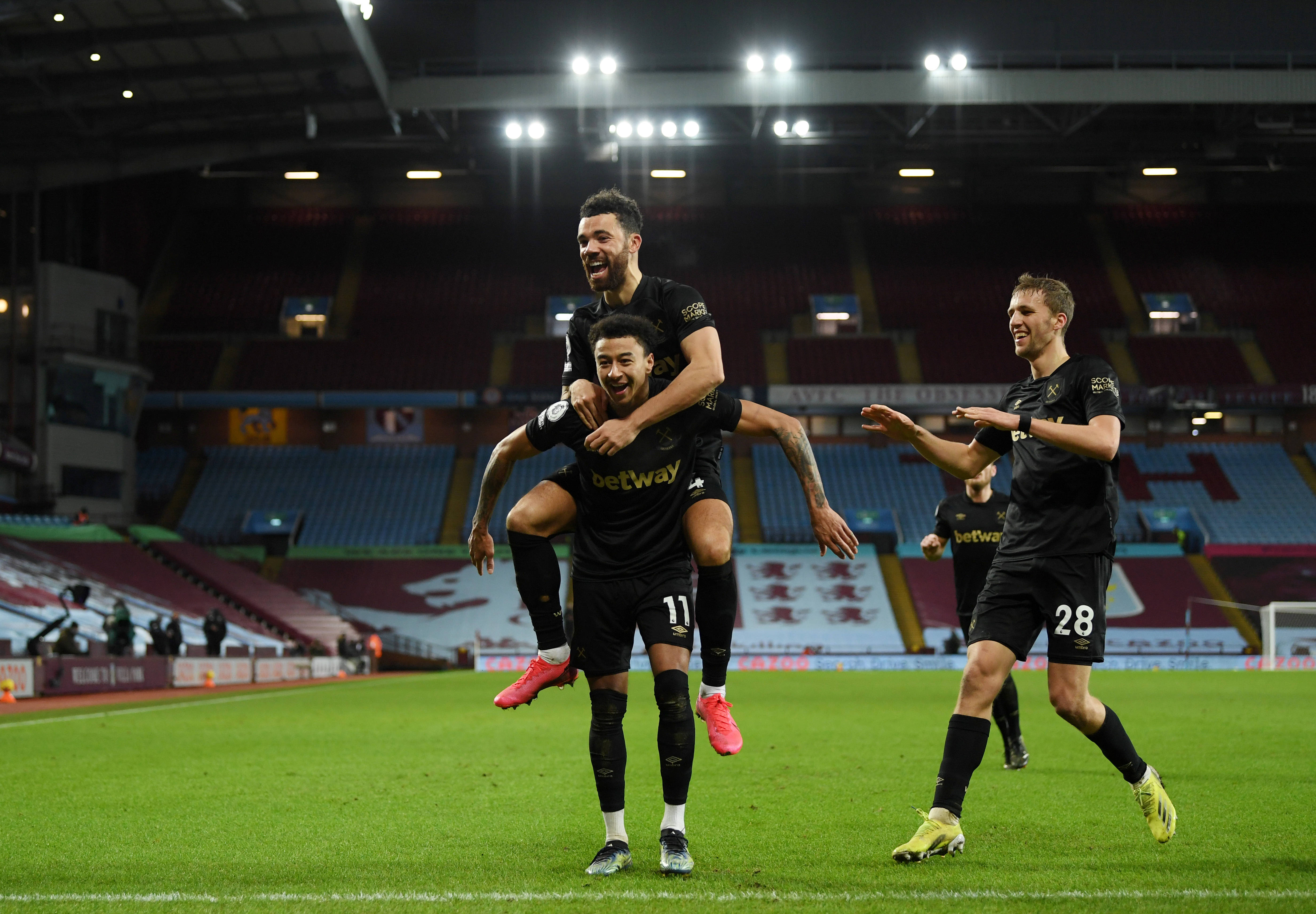 土媒：加拉塔萨雷瞄准格雷茨卡，欲以免签方式引进球员（土媒：加拉塔萨雷锁定格雷茨卡，计划以自由身签约）