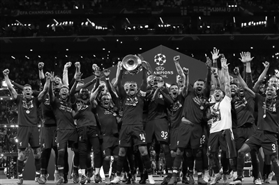 律师：姆巴佩对判决结果非常满意，之前他只想索赔5500万（律师称姆巴佩对裁决结果十分满意，曾只要求索赔5500万）