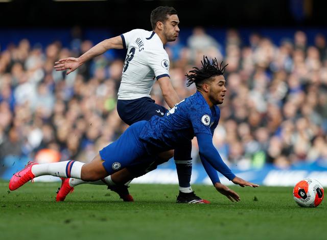 欧洲篮球巨人再度夺冠