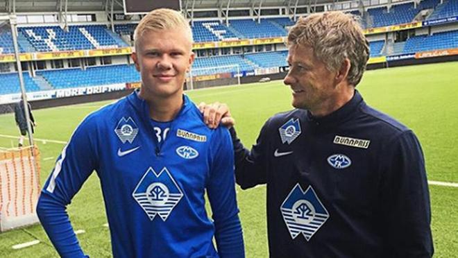 里程碑，英博后卫曹海清俱乐部赛事已出战200场