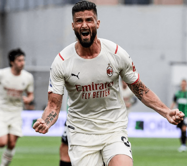 想念赛场，穆德里克晒斯坦福桥比赛照：圣诞快乐（穆德里克晒斯坦福桥比赛照送祝福：圣诞快乐，盼重返赛场）