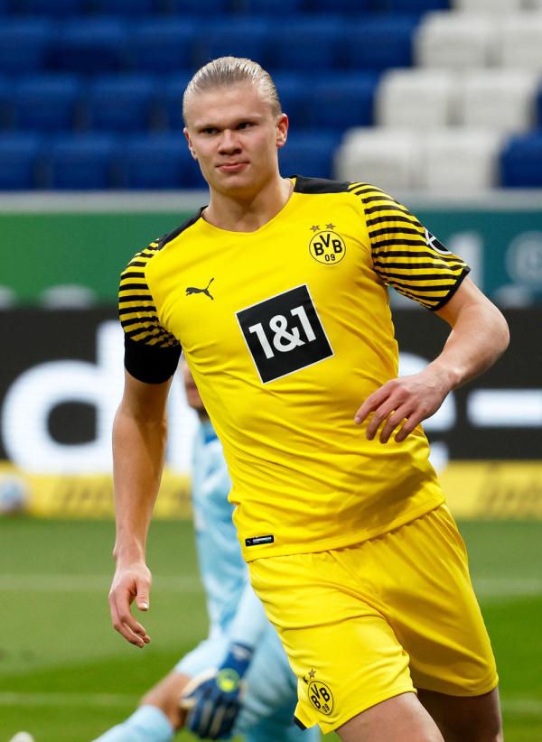 培养出总冠军！圣克拉拉大学退役杰伦·威廉姆斯24号球衣