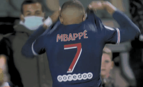 又叒抓内鬼！邮报：曼联变阵信息遭泄露，俱乐部将全力查明泄密来源（邮报：曼联变阵遭提前曝光，俱乐部启动彻查泄密源头）