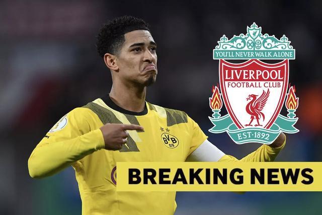 惨败国安后亚泰球员贺一然被自家球迷辱骂，他做出手势回击