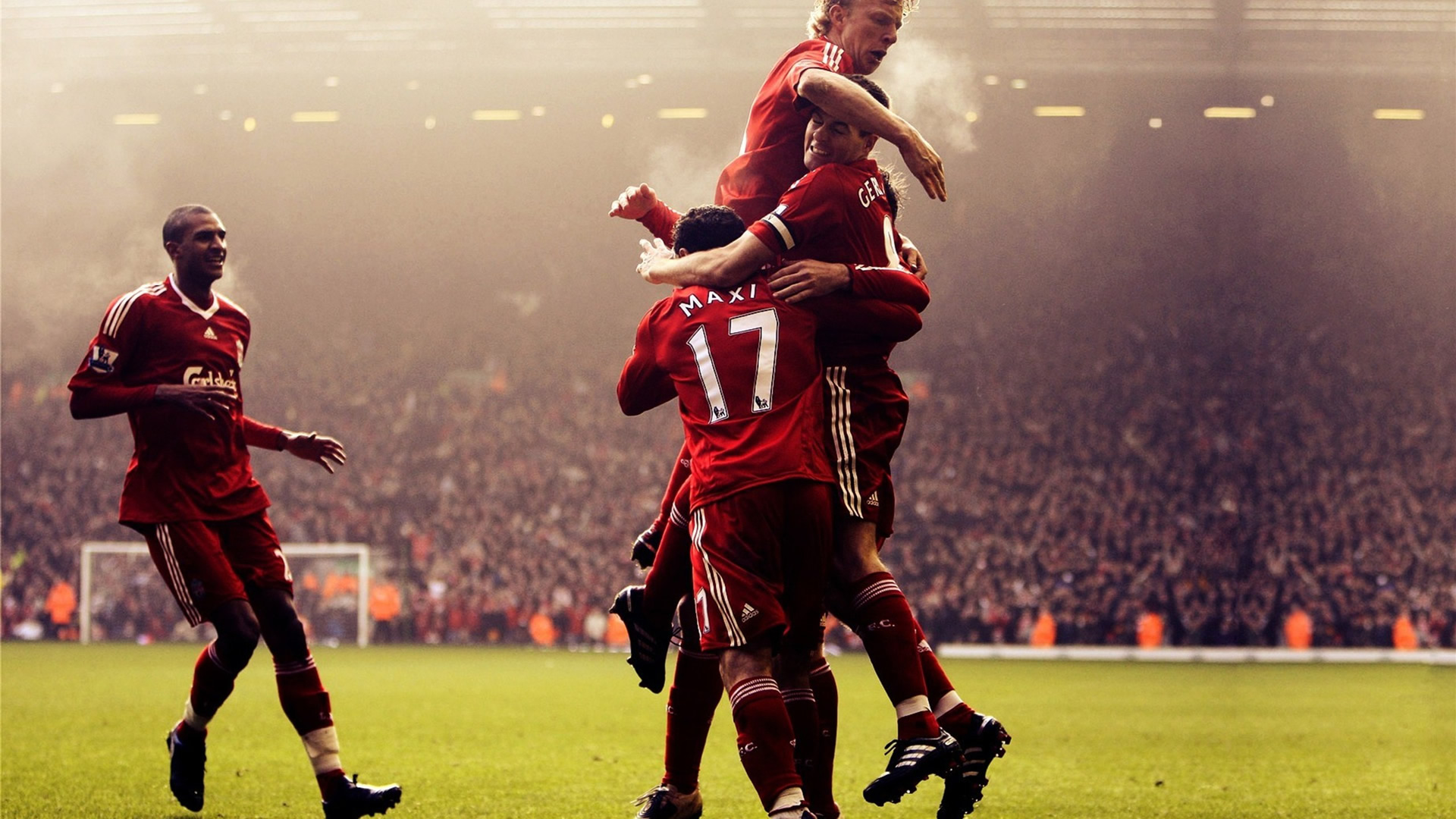 国脚伤愈后首秀建功，球迷称其回来了