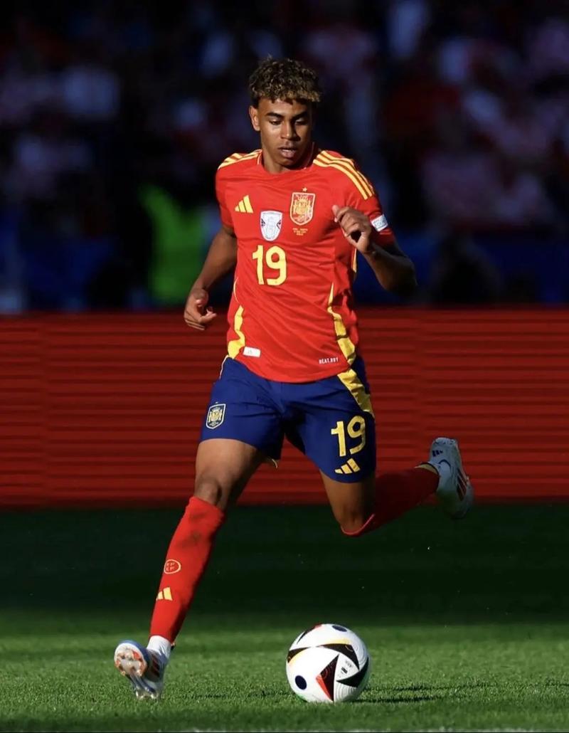 8-0中国女足，英格兰创造男女足各队新温布利的最大分差纪录