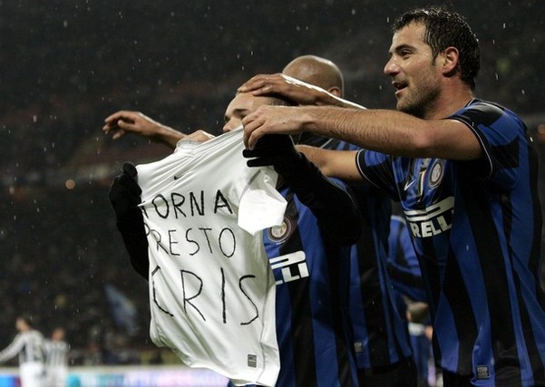 里程碑，亚泰37岁前锋谭龙已在中超出战200场比赛（中超200战达成！亚泰37岁前锋谭龙迎来里程碑）