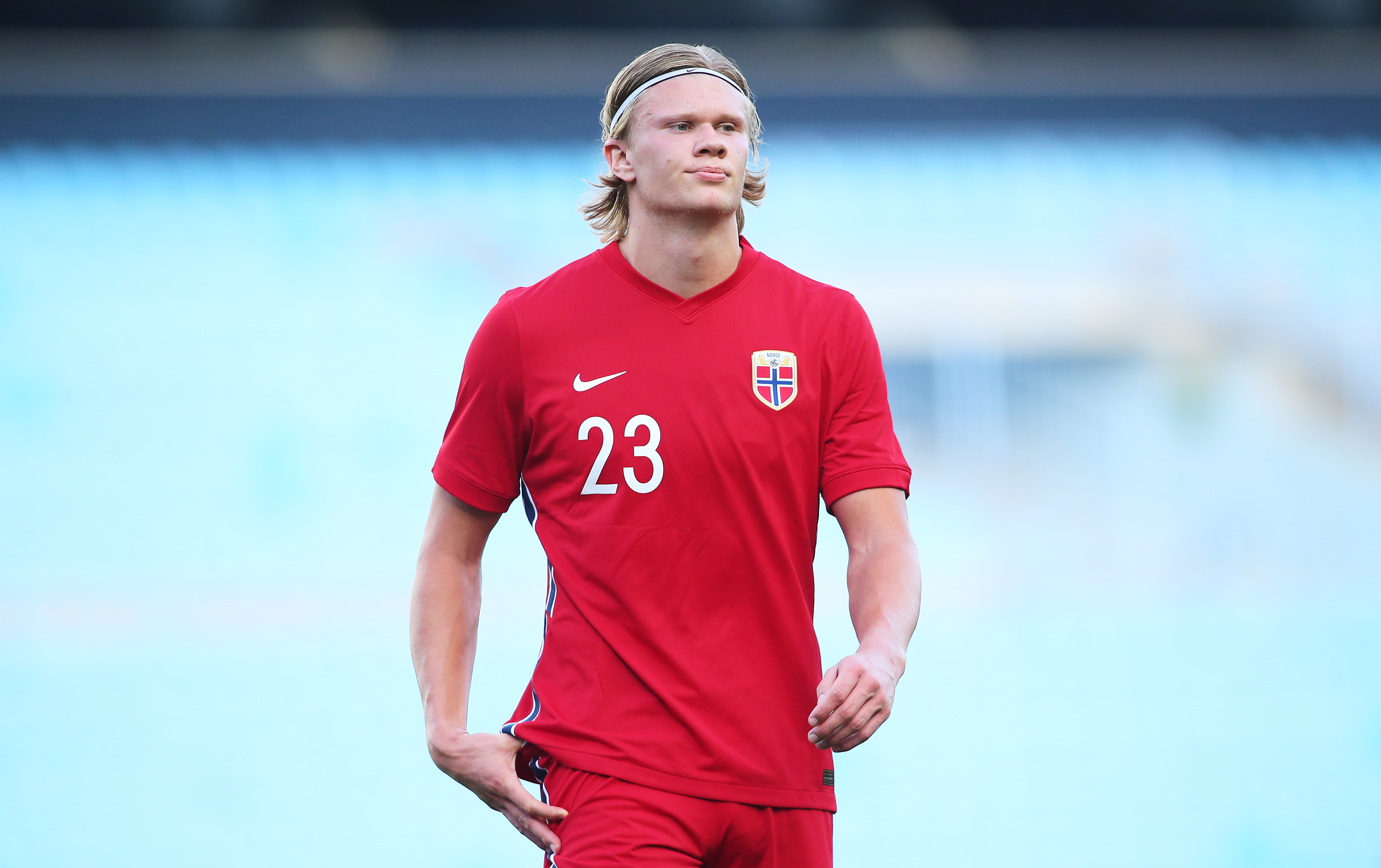 世中北美预半场：雷德错失单刀，牙买加0-0库拉索（中北美世预赛半场：雷德单刀不进，牙买加与库拉索互交白卷）