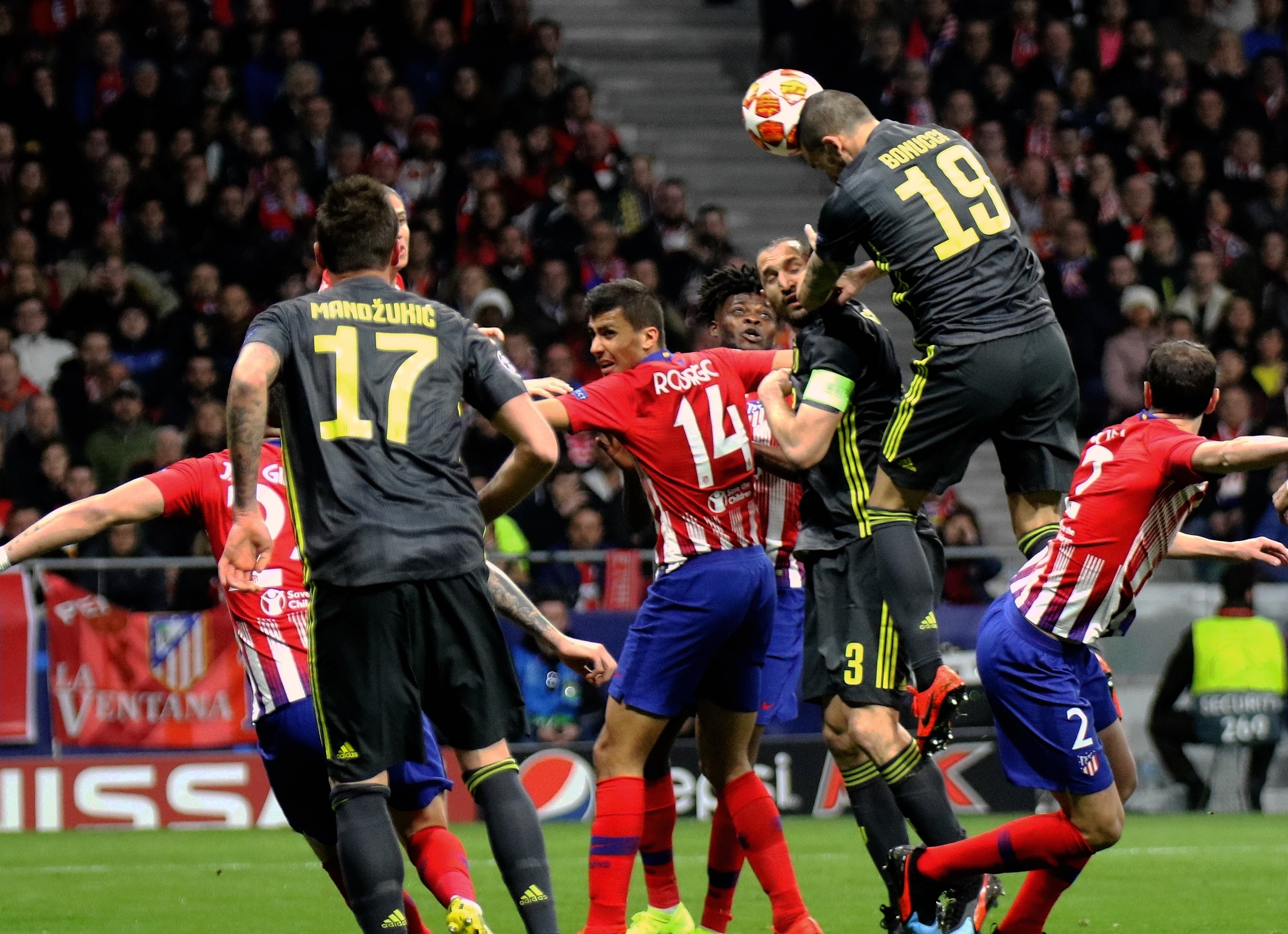 塞鸟打进国安各赛事客场第600球，球队单赛季81球破队史纪录