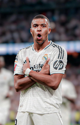 比肩拜仁，利物浦成第二支欧冠3次客胜国米的球队（追平拜仁纪录：利物浦成欧冠客场三胜国米的第二支球队）